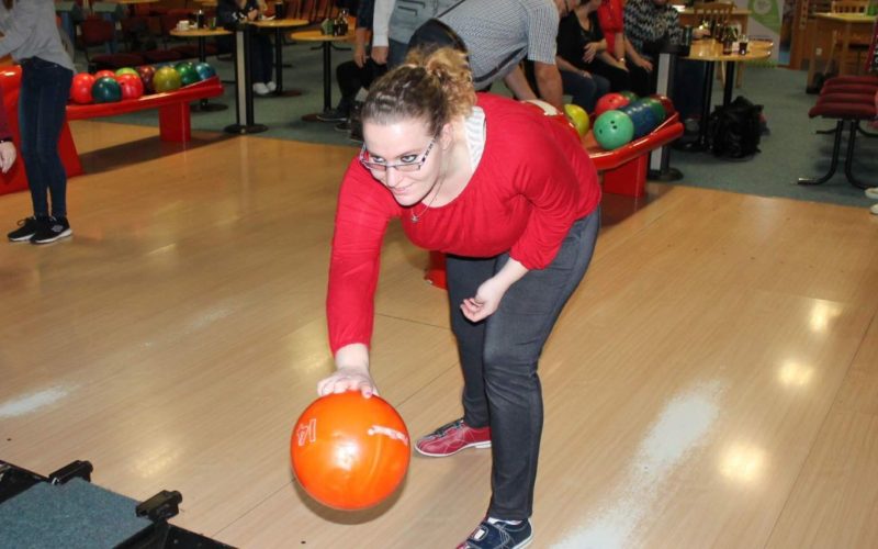Turnaj v bowlingu